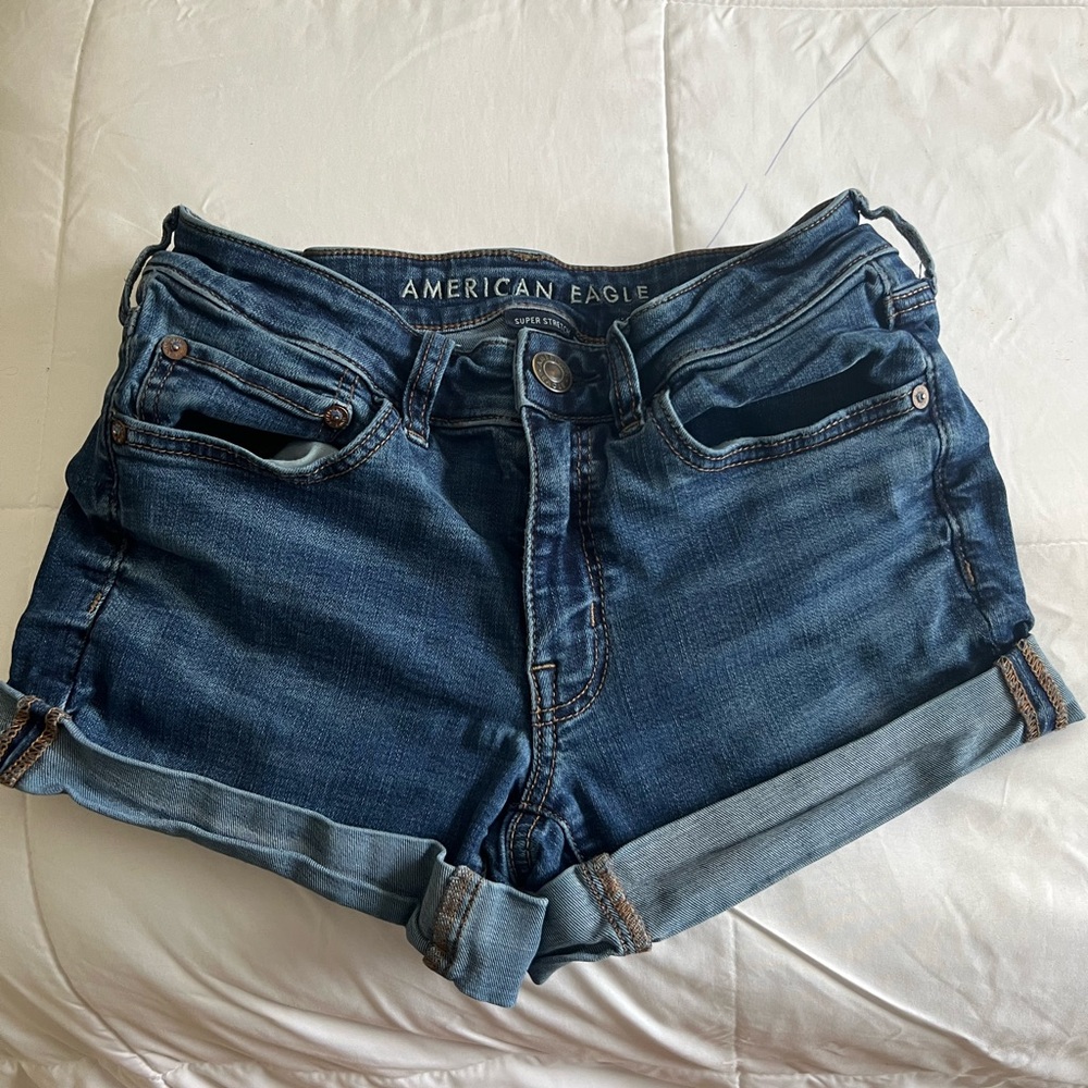 AE shorts